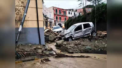 Italian Landslide: కొండ చరియలు విరిగిపడి 8  మంది దుర్మరణం... 13 మంది గల్లంతు