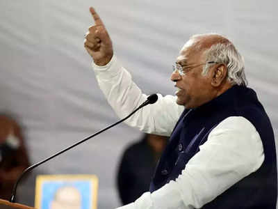 Gujarat Election: झूठों के सरदार हैं प्रधानमंत्री मोदी, एक के बाद एक झूठ बोल रहे हैं... खरगे ने बोला हमला