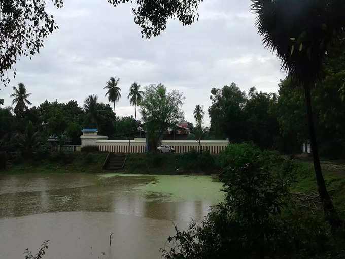 மங்களாசாசனம் செய்யும் திருமங்கையாழ்வார்