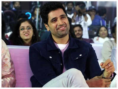 Adivi Sesh: ‘బాహుబలి’ గురించి రాజమౌళిగారే అలా అనటంతో ఆశ్చర్యపోయాను: అడివి శేష్‌