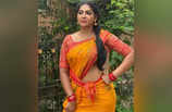 Reshma: சேலையில் செம அழகாக இருக்கும் ரேஷ்மாவின் ஹாட் & கியூட் கிளிக்ஸ்..!