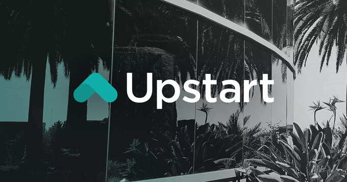 అప్‌స్టార్ట్ (Upstart)