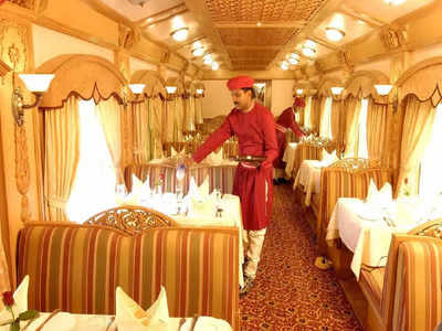 Luxury Train: ভারতের এই বাদশাহী ট্রেনের এক রাতের ভাড়ায় নাকি সাত প্রজন্মের রেলভ্রমণের খরচ হয়ে যেতে পারে!