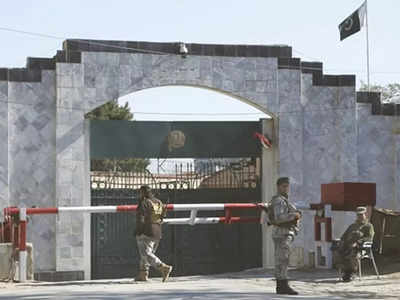 Pakistan embassy attack: काबुल में पाकिस्तानी दूतावास पर हमला, राजदूत की हत्या की कोशिश, सुरक्षाकर्मी को लगी गोलियां