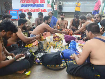 ആരോഗ്യ കാർഡ് ഇല്ലെങ്കിൽ ഭക്തർക്ക് മെഡിക്കൽ ക്യാമ്പ്; പരിശോധനകൾ, ഇന്നത്തെ ശബരിമല വിശേഷങ്ങൾ