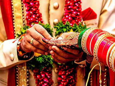 Online Wedding Loan: বিয়ের মরশুমে চাহিদা বাড়ছে ডিজিটাল লোনের, ডকুমেন্টস লাগবে সামান্যই!