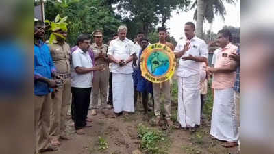 திருவாரூர் குறுங்காடு: முருகன் கோயிலில் 750 மரக்கன்றுகள் நட்டு அசத்தல்