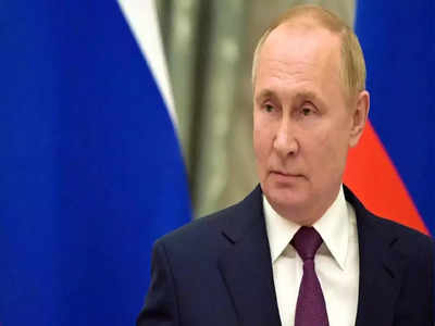 Vladimir Putin : ಮೆಟ್ಟಿಲಿನಿಂದ ಜಾರಿ ಬಿದ್ದು, ಮಲ ವಿಸರ್ಜನೆ ಮಾಡಿಕೊಂಡ ಪುಟಿನ್: ಅಮೆರಿಕ ಮಾಧ್ಯಮ ವರದಿ