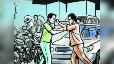 Kanpur: कानपुर में कार सवार बैंककर्मी के परिवार पर क्रिकेट बैट से हमला, बच्ची के मुंह में धंसे कांच के टुकड़े