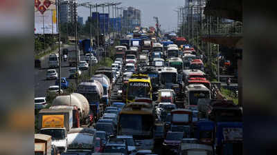 Mumbai Traffic Updates: ईस्टर्न एक्स्प्रेस वे मार्गावर कुर्मगतीने वाहतूक, विक्रोळी ते ठाणे वाहनांच्या रांगा