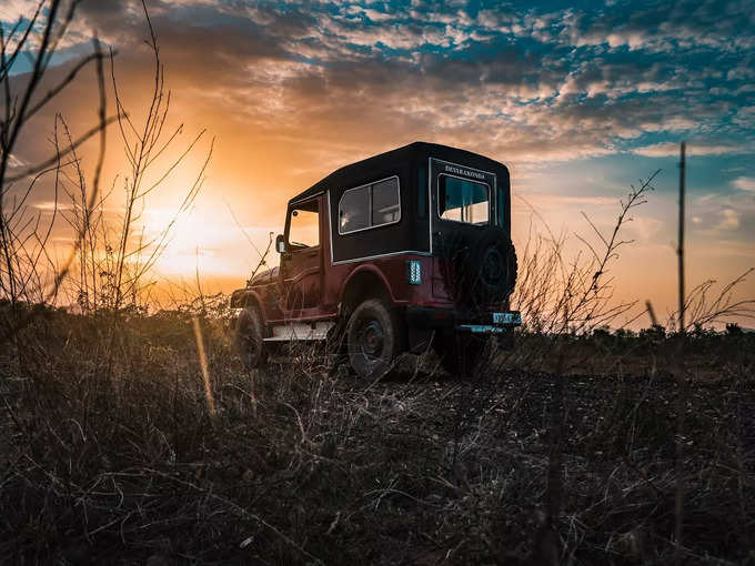 ​ఏదైనా ఐడీ వెంట ఉండాలి..