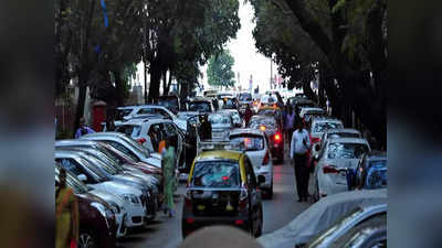 Noida Parking: सरफेस पार्किंग में अवैध वसूली करने वाले माफिया... अब FIR की तैयारी में है नोएडा अथॉरिटी