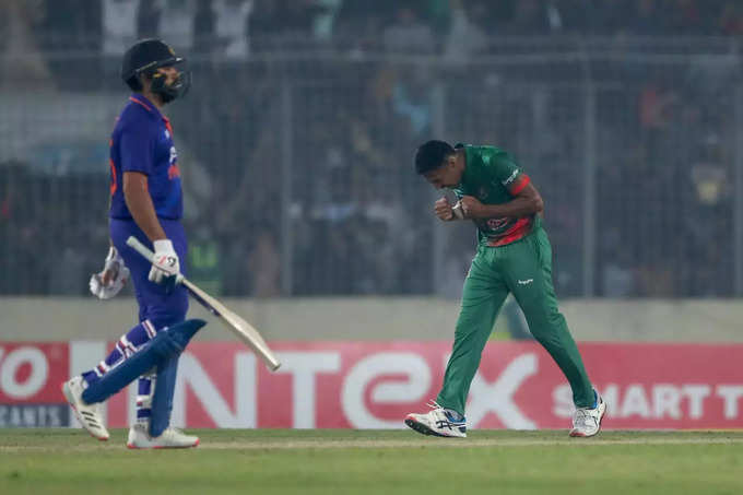 चोटिल होने के बावजूद बांग्लादेशी गेंदबाजों की उड़ाई धज्जियां