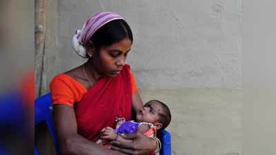 Kajal For Babies: বাচ্চার চোখে সবসময় কাজল দিয়ে রাখেন? অজান্তে কতটা ক্ষতি করছেন জানেন