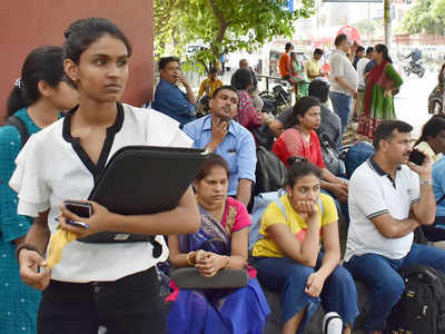 Delhi University: डीयू में डबल डिग्री अभी नहीं, 50% पीजी दाखिले CUET से