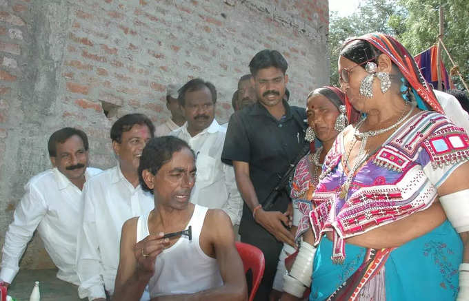 ఉద్యమ నాయకుడి నుంచి దేశ్ కీ నేతగా.. గులాబీ అధినేత ప్రయాణం