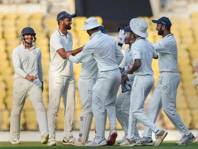 IND vs BAN: घरेलू क्रिकेट में बरपाया कहर, अब 12 साल बाद टीम इंडिया में हुई वापसी, शमी की जगह मिला मौका 