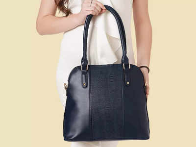 Amazon Wardrobe Refresh Sale : 50% से भी ज्यादा की छूट पर पाएं Branded Bags For Women, चेक करें ये लिस्ट