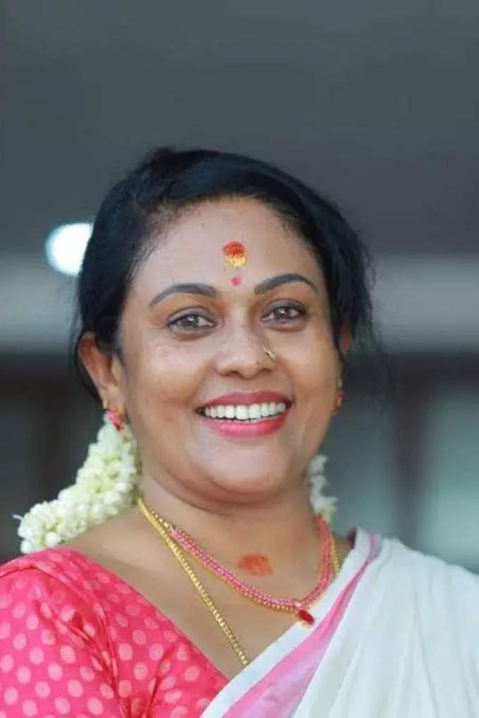 seema g nair