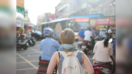 அதிகமாக ஊர் சுற்ற விரும்பும் ராசிக்காரர்கள்