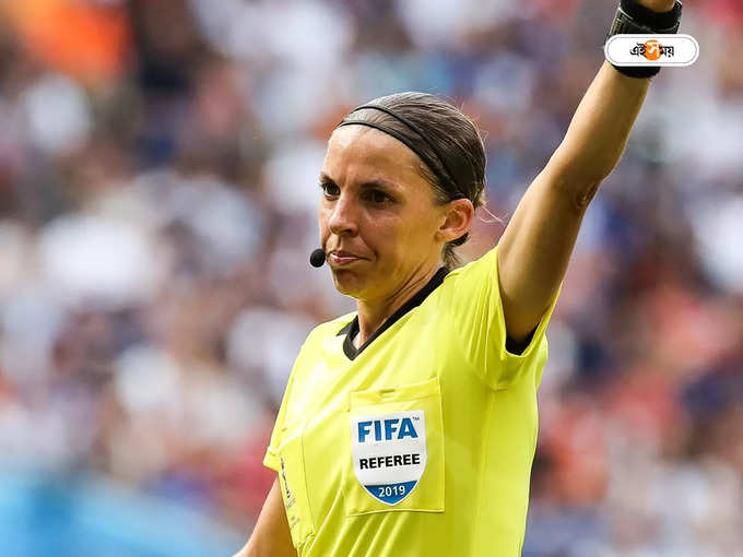 Women referee.