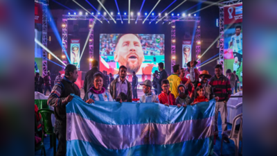 Argentina Winning Celebration: कोलकाता में रातभर हुई आतिशबाजी, हर तरफ मना मेसी के अर्जेंटीना की जीत का जश्न