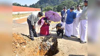 നിർമ്മാണം പൂർത്തീകരിച്ചിട്ട് ഒരു വർഷം; കെ എസ് ആർ ടി സി സ്റ്റാൻഡിൽ ശുചിമുറി മാലിന്യം ഒഴുകുന്നു