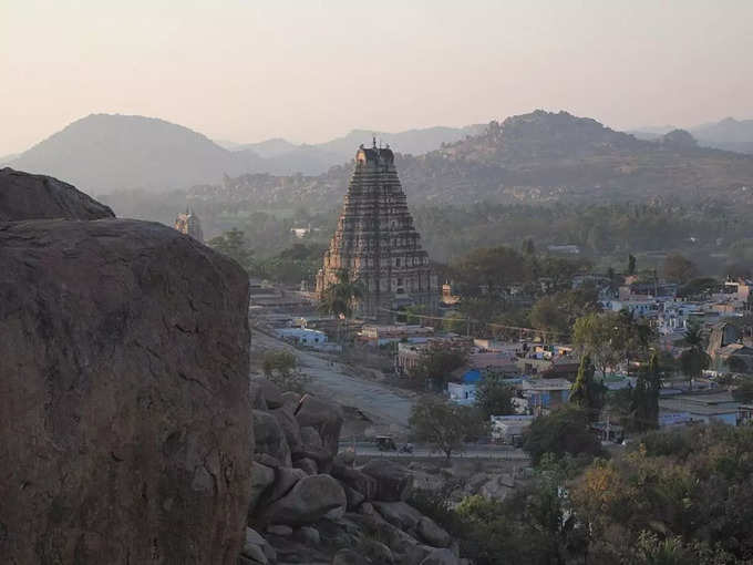 ​ಹಂಪಿ ಬಜಾರ್