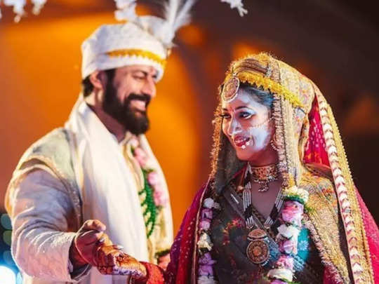 Mohit Raina Divorce Rumours: ડિવોર્સ નહીં ફર્સ્ટ એનિવર્સરી સેલિબ્રેટ કરશે મોહિત રૈના, Wedding Album પર કરો નજર 