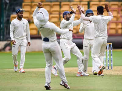 Kumar Kartikeya: 64 रन देकर 10 विकेट... मुंबई इंडियंस के गेंदबाज ने रणजी ट्रॉफी में मचाया धमाल, दो दिन में ही जीती टीम
