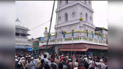 நாகூர் தர்கா 466 ஆம் ஆண்டு கந்தூரி விழா - மினார்களில் ஏற்றப்பட்ட பாய்மரம்