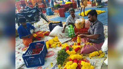 கிறிஸ்துமஸ் எதிரொலி.. தங்கத்தை போல உயரும் பூக்களின் விலை!