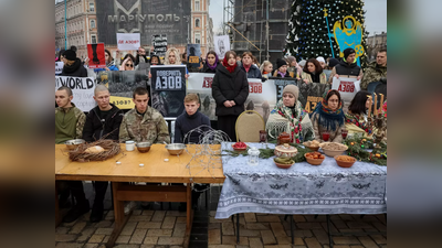 Ukraine Christmas: यूक्रेन ने युद्ध के बीच रूस से तोड़ा खास नाता, पहली बार 25 दिसंबर को मनाया क्रिसमस, ऐसी थी पुरानी परंपरा