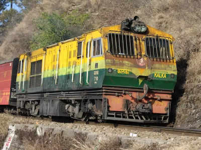 Indian Railways: মালগাড়ির স্পিড হবে দ্বিগুণ! 1200 ইলেকট্রিক লোকোমোটিভ তৈরিতে নয়া চুক্তি ভারতীয় রেলের