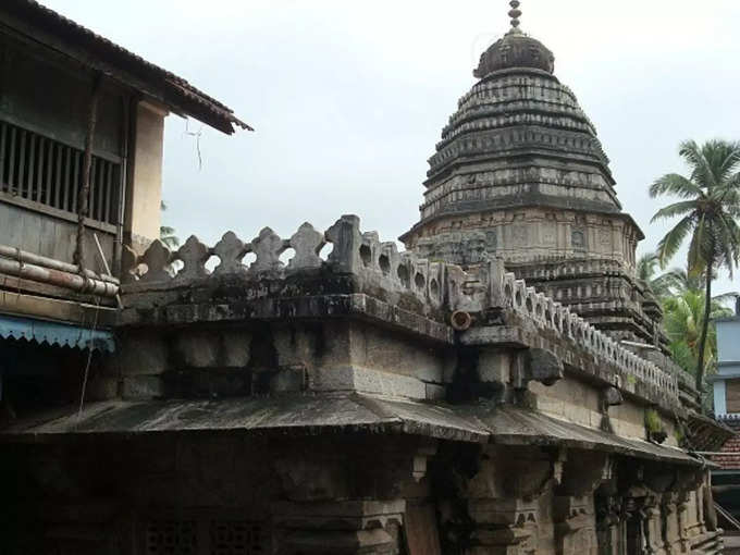 ​ಮಹಾಬಲೇಶ್ವರ ದೇವಾಲಯ, ಗೋಕರ್ಣ: