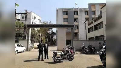Gujarat News: जेल से पत्थर लेकर आया कैदी, कोर्ट में जज पर किया हमला... पहले चला चुका है जूता