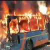 Ahmedabad Bus Fire,અમદાવાદ: લો ગાર્ડન વિસ્તારમાં BRTS બસમાં લાગી ભીષણ આગ,  ફાયરના ઉચ્ચ અધિકારીઓ ઘટનાસ્થળે - ahmedabad law garden brts bus fire - Iam  Gujarat