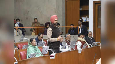 Sandeep Singh: यौन शोषण केस के बाद संदीप सिंह कठघरे में, खेल मंत्री की जिम्मेदारी छोड़ी फिर भी बने हुए हैं मंत्री