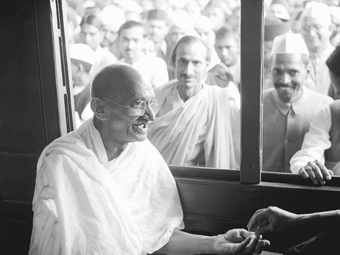 gandhi in train