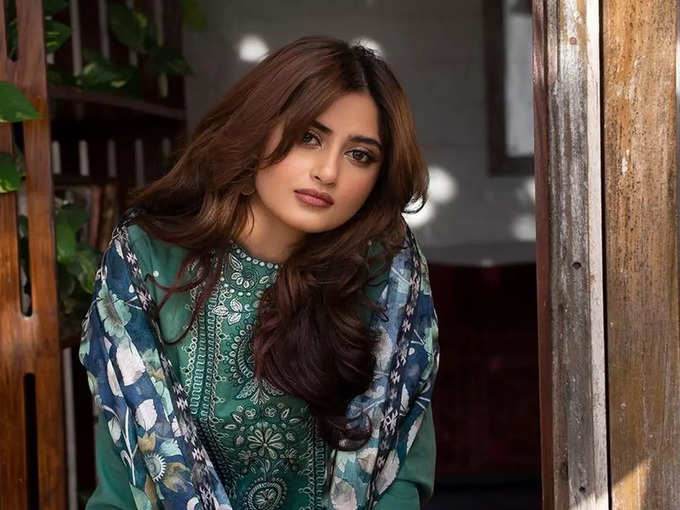 Sajal Aly : হানি ট্র্যাপ বিতর্কে জবাব