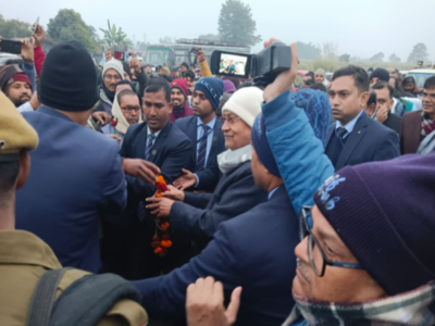 Bihar News: नीतीश कुमार समाधान यात्रा स्थगित करें, ठंड के टॉर्चर से टेंशन में आरजेडी नेता शिवानंद तिवारी!