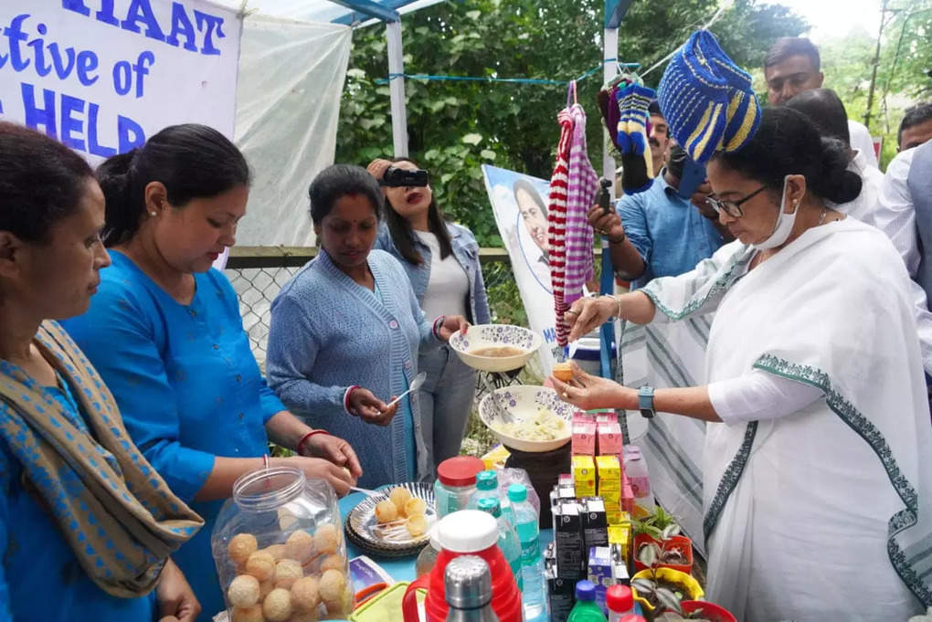 MAMATA BANERJEE EATING HABBIT