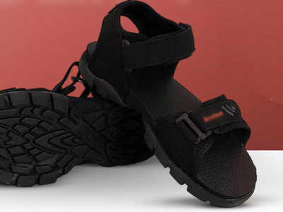 Sparx Sandals: पुरुषों के लिए बेस्ट हैं मजबूत सिलाई वाली ये सैंडल्स, आपको देंगी पर्फेक्ट लुक और स्टाइल