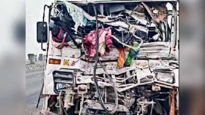 हरियाणा: KMP एक्सप्रेसवे पर दो ट्रकों की भीषण टक्कर, पीठ में सरिया घुसने से एक चालक की दर्दनाक मौत