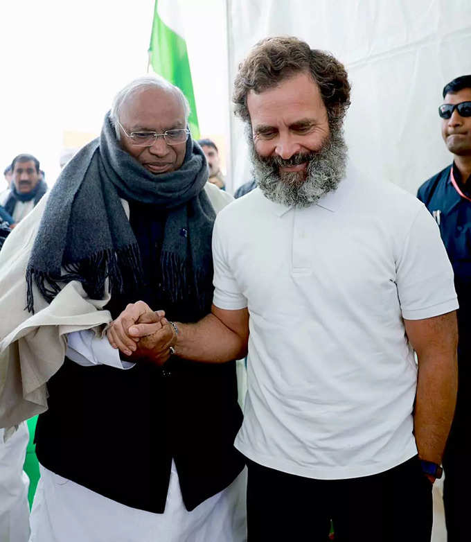 राहुल गांधी की इमेज में बदलाव का इशारा है बढ़ती दाढ़ी