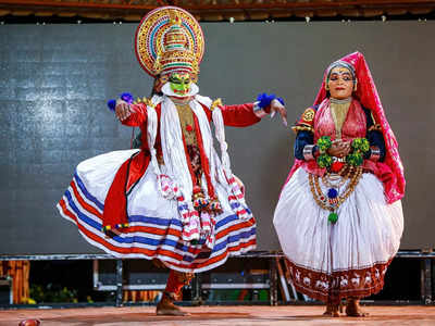 പമ്പ മണൽപരപ്പിലെ കളിയരങ്ങില്‍ കിര്‍മ്മീരവധം, നളചരിതത്തിൽ ദമയന്തിയായി കലക്ടറും, ജില്ലാ കഥകളി മേള സമ്പുഷ്ടമാകും