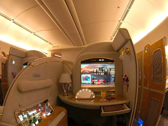 अमीरात - Emirates