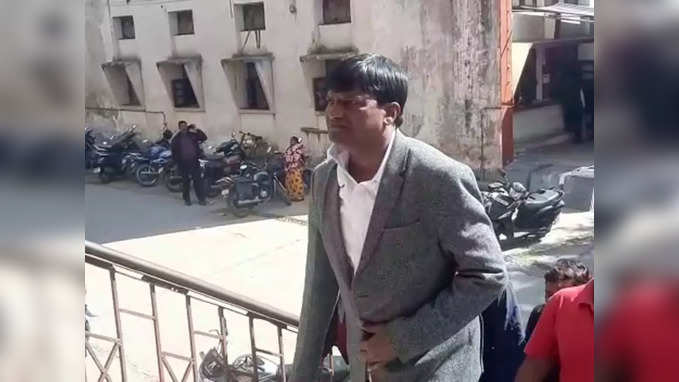 बीजेपी विधायक ढुल्लू महतो ने कोर्ट में किया सरेंडर, न्यायिक हिरासत में भेजे गए जेल