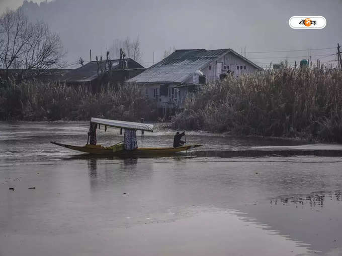 KASHMIR WINTER :  আবার তুষারপাত কাশ্মীরে