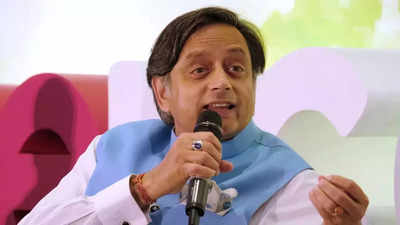 Shashi Tharoor: हार के बाद बढ़ी शशि थरूर की लोकप्रियता, केरल कांग्रेस नेताओं को सता रहा पहचान खोने का डर